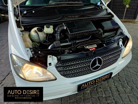 2005-Mercedes-Benz-Vito-115-CDI-CrewBus_11