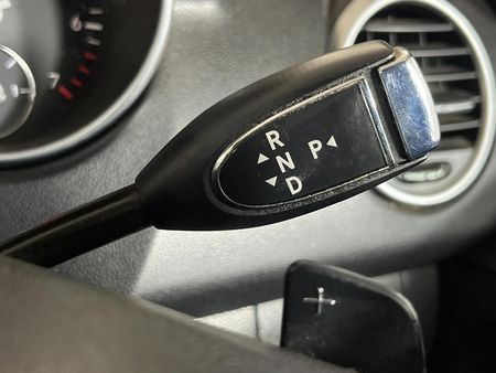 2010-Mercedes-Benz-ML-350-Auto_10