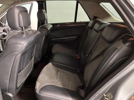 2010-Mercedes-Benz-ML-350-Auto_3