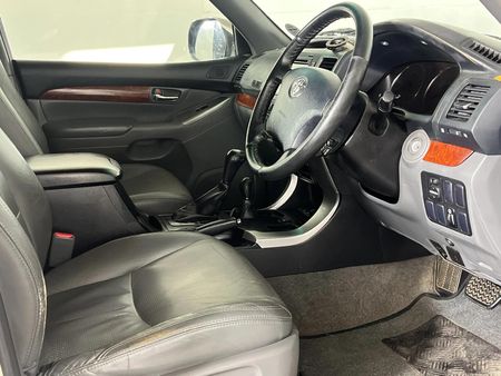 2005-Toyota-Land-Cruiser-Prado-40-V6-VX-Auto_9