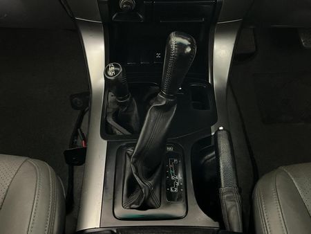 2005-Toyota-Land-Cruiser-Prado-40-V6-VX-Auto_10