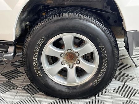 2005-Toyota-Land-Cruiser-Prado-40-V6-VX-Auto_6