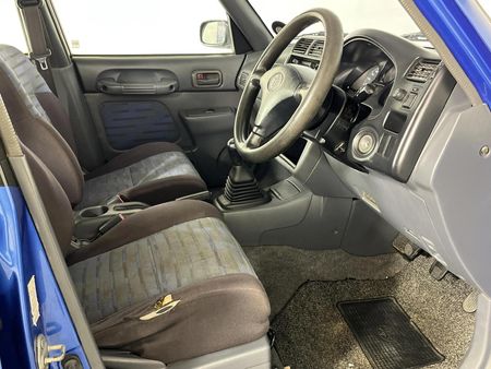 1996-Toyota-RAV4-5-dr_9