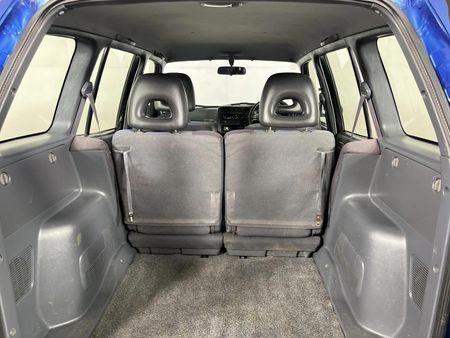 1996-Toyota-RAV4-5-dr_14