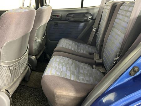 1996-Toyota-RAV4-5-dr_3