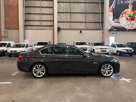 2016-BMW-5-Series-530d-Luxury-Auto_2