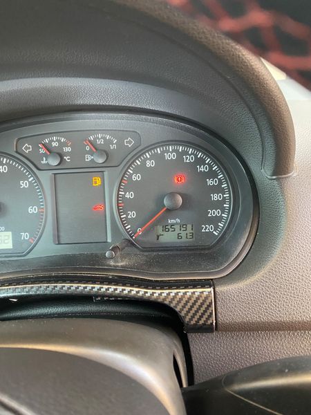 2012-Volkswagen-Polo-Vivo-16-GT-3-dr_13