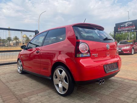 2012-Volkswagen-Polo-Vivo-16-GT-3-dr_17
