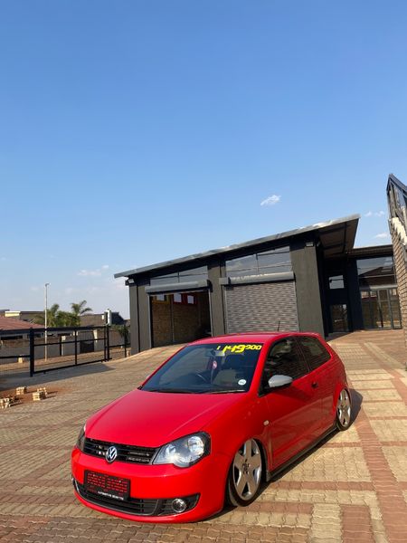 2012-Volkswagen-Polo-Vivo-16-GT-3-dr_2