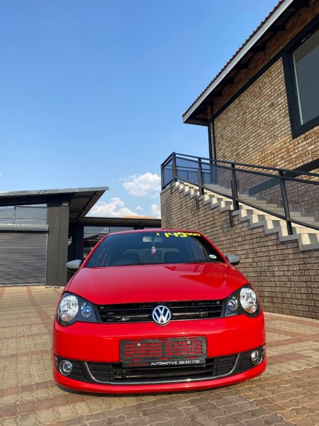 2012-Volkswagen-Polo-Vivo-16-GT-3-dr_4