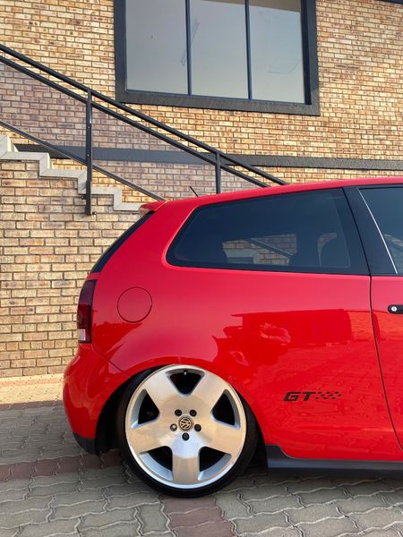 2012-Volkswagen-Polo-Vivo-16-GT-3-dr_5