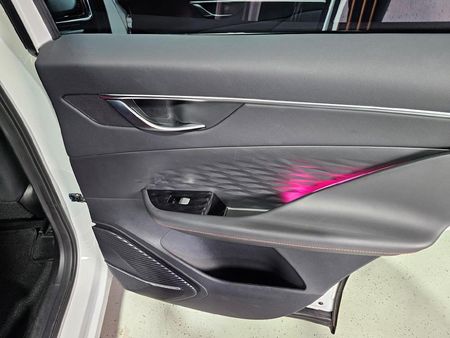 2023-BAIC-X55-15T-Premium-Auto_17