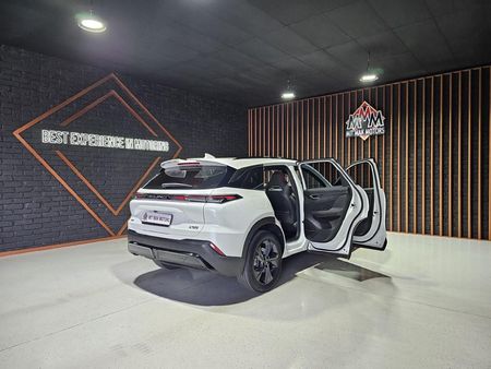 2023-BAIC-X55-15T-Premium-Auto_24