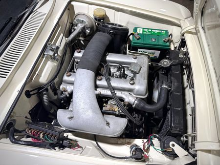 1964-Alfa-Romeo-Giulia-Sprint-GT_13