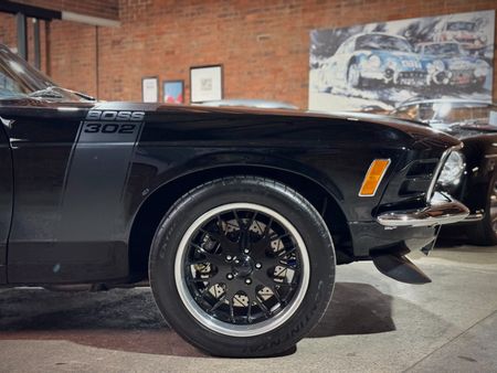 1970-Ford-Mustang-302_2