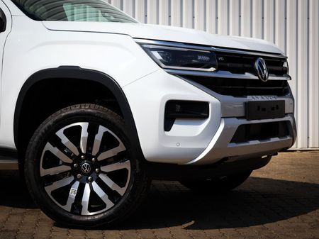 2025-Volkswagen-Amarok-30-TDI-V6-184kW-4Motion-Aventura-Auto-Double-Cab_1