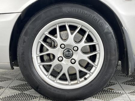 2002-Volvo-S40-T4-Auto_4