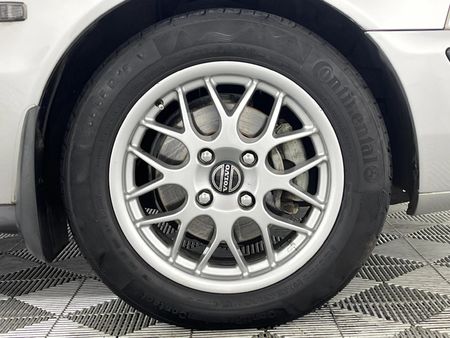 2002-Volvo-S40-T4-Auto_5