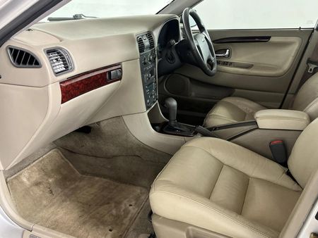 2002-Volvo-S40-T4-Auto_8