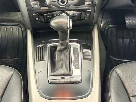 2013-Audi-Q5-20-TDI-quattro-Auto_10