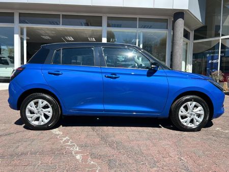 2026-Suzuki-Swift-12-GL_7