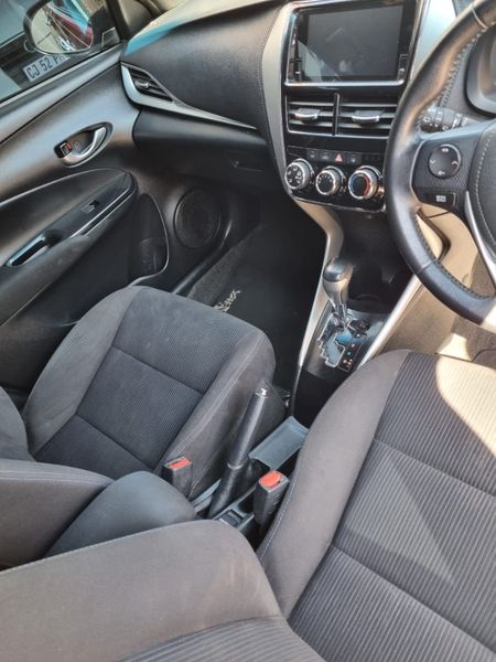 2019-Toyota-Yaris-AUTO_11