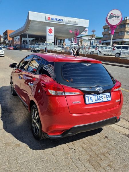 2019-Toyota-Yaris-AUTO_3