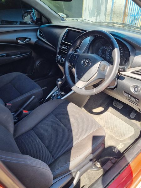 2019-Toyota-Yaris-AUTO_8