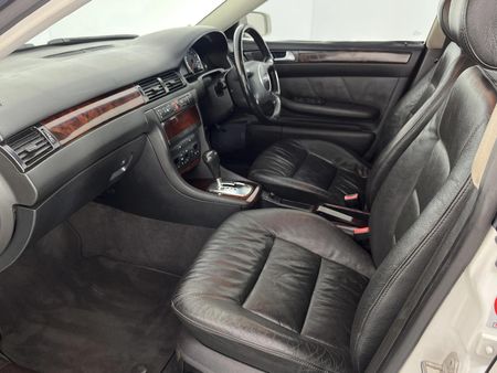 2004-Audi-A6-24-Auto_8