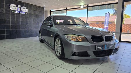 2011-BMW-3-Series-320i-E90-Auto-M-Sport_1