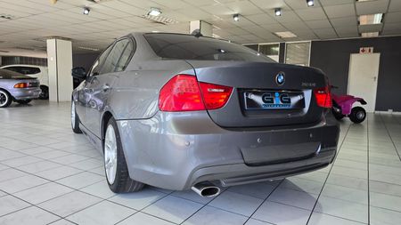 2011-BMW-3-Series-320i-E90-Auto-M-Sport_6