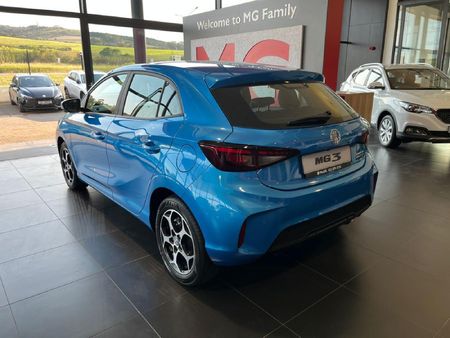 2026-MG-MG3-15-Lux-Hybrid-Auto_7