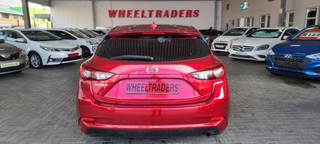 2019-Mazda-3-16-Dynamic_9