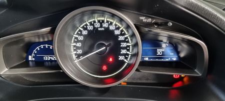 2019-Mazda-3-16-Dynamic_11