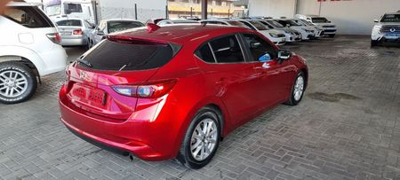 2019-Mazda-3-16-Dynamic_7