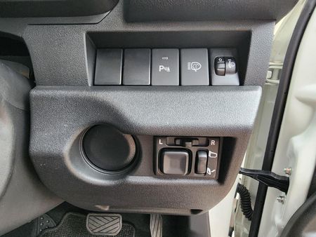2026-Suzuki-Jimny-15-GLX-AllGrip-5-Door-Auto_9