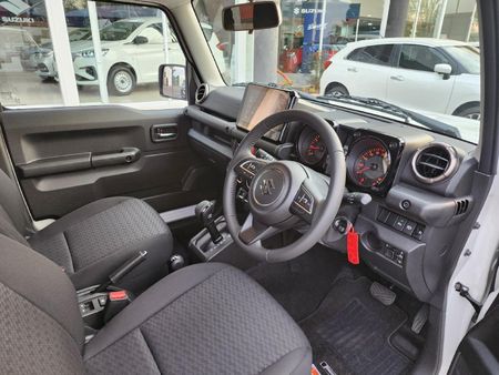 2026-Suzuki-Jimny-15-GLX-AllGrip-5-Door-Auto_14