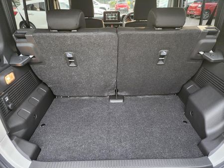 2026-Suzuki-Jimny-15-GLX-AllGrip-5-Door-Auto_16