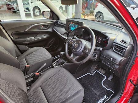 2026-Suzuki-Swift-12-GL-Auto_15