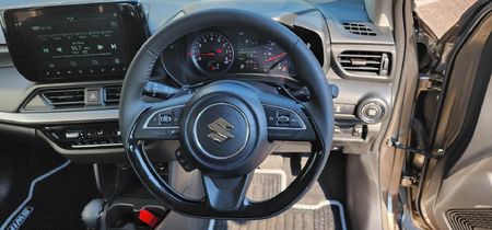 2026-Suzuki-Swift-12-GLX_9