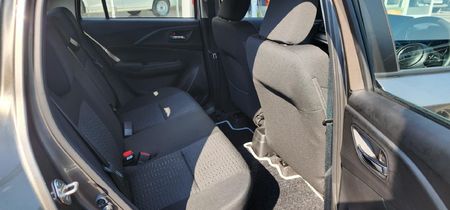 2026-Suzuki-Swift-12-GLX_11
