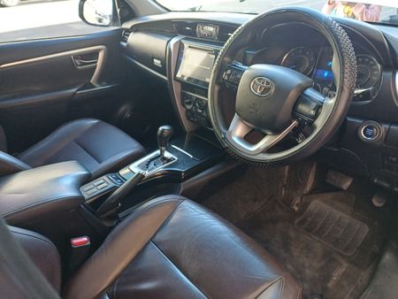 2018-Toyota-Fortuner-24-GD-6-4x4-Auto_14