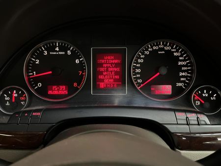 2005-Audi-A4-20-TFSI-Auto_2