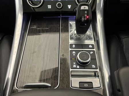 2018-Land-Rover-Range-Rover-Sport-50-V8-Autobiography-Dynamic_10