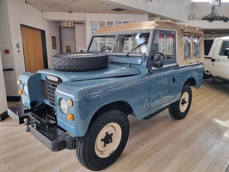 1974-Land-Rover-Series-123-109-88-in-SWB-Regular_0