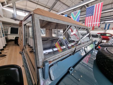 1974-Land-Rover-Series-123-109-88-in-SWB-Regular_18