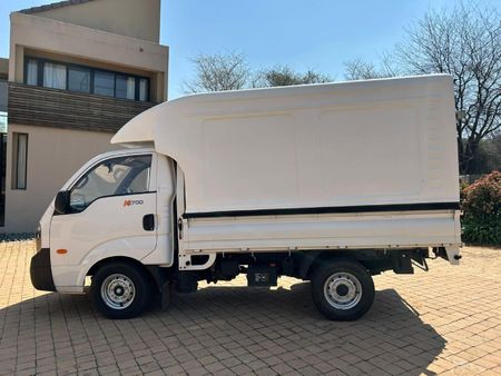 2022-Kia-K-Series-Pick-Up-K-2700-Workhorse-Single-Cab_0