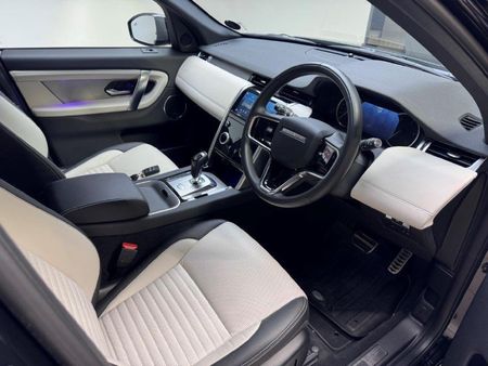 2023-Land-Rover-Discovery-Sport-20D-HSE-R-Dynamic-D200_6