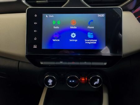 2022-Nissan-Magnite-10T-Acenta-Auto_8