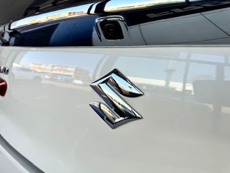 2025-Suzuki-Baleno-Baleno-15-GL-Auto_7
